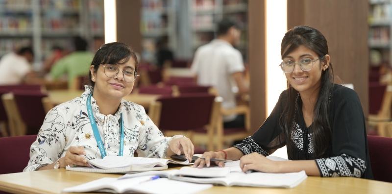 Top college of Delhi NCR, Library